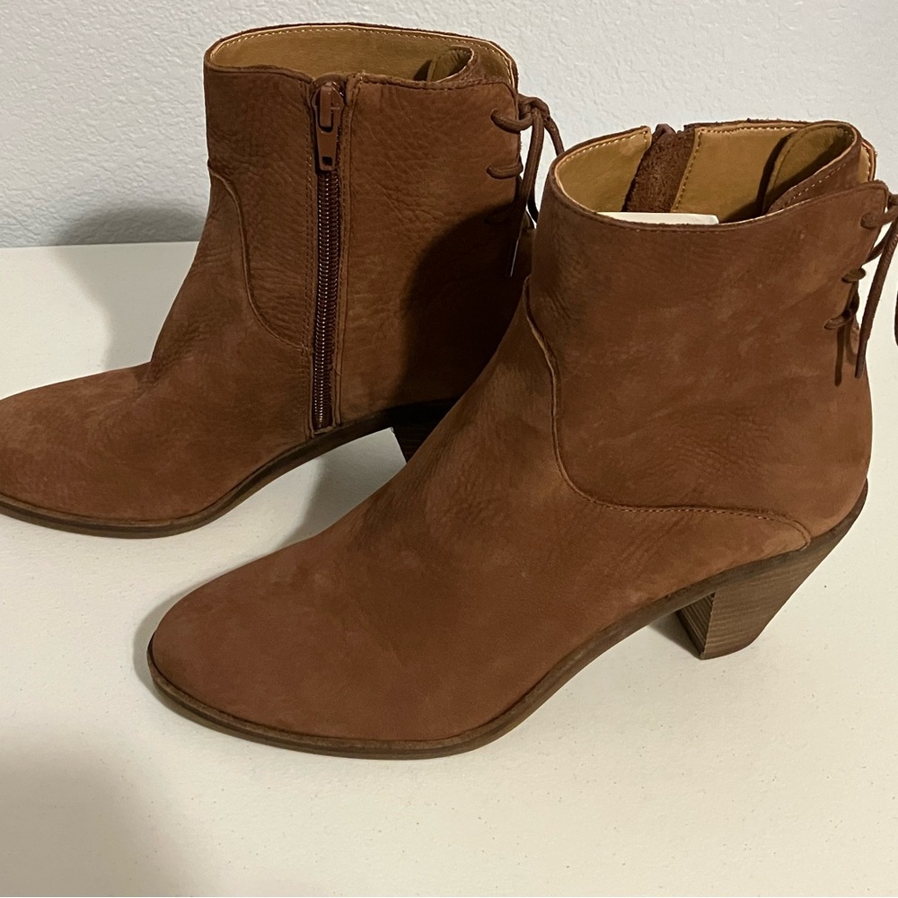 NIB Brown Leather Ankle Boots Lucky Brand Size 8.5 - Picture 5 of 10